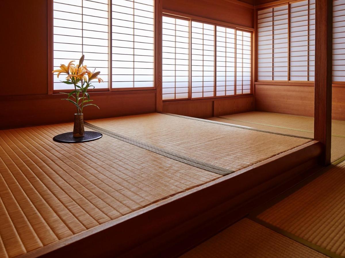Yamatoya Honten Matsuyama  Buitenkant foto